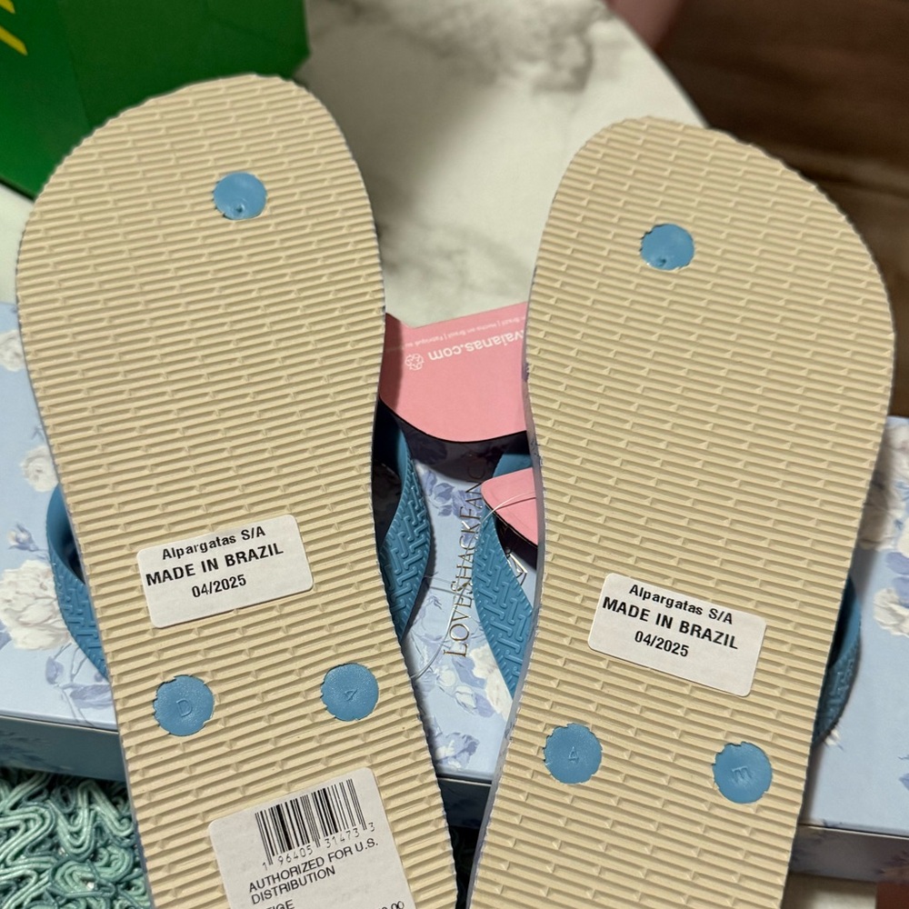 LoveShackFancy Havaianas Sandals size 9/10 - Picture 5 of 5